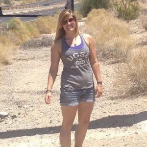 Meet your Posher, Jen